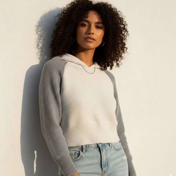 Chloe + Cyrus Gray & White Colorblock Ribbed Hooded Pullover Sweater Size Large - Picture 1 of 5